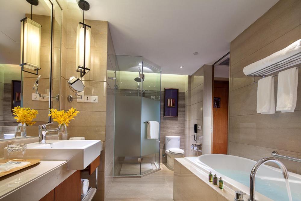 Ln Dongfang Hotel Financial Center, Foshan Eksteriør billede
