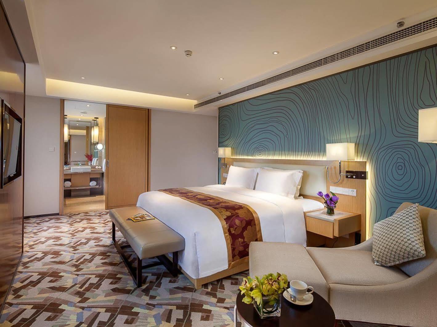 Ln Dongfang Hotel Financial Center, Foshan Eksteriør billede