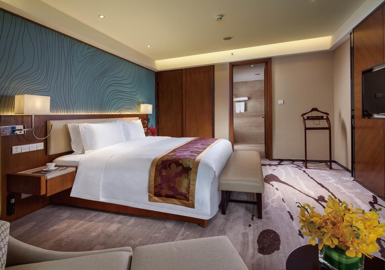 Ln Dongfang Hotel Financial Center, Foshan Eksteriør billede